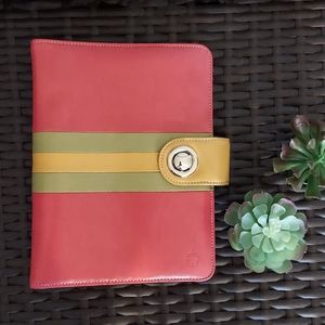 Franklin Covey pink green and tan 7 ring planner